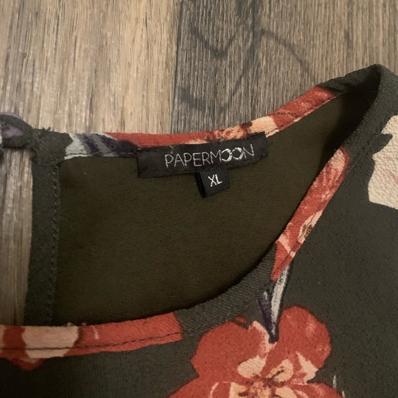 Floral Cold Shoulder Dress - Picture 3 of 6